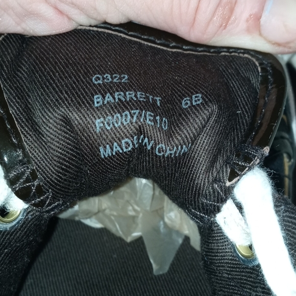 - Coach Sneakers - Picture 4 of 5